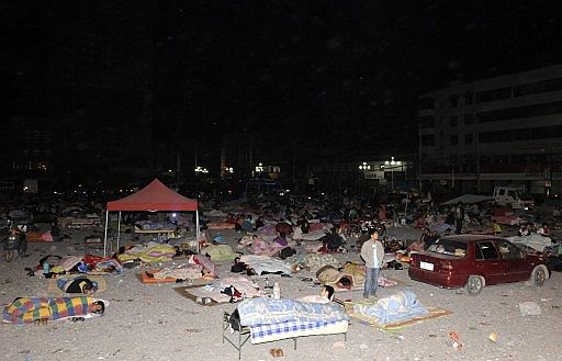 durmiendo en la calle Longman (Gansu).jpg